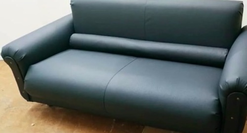 Обивка дивана на дому. Комсомольск-на-Амуре